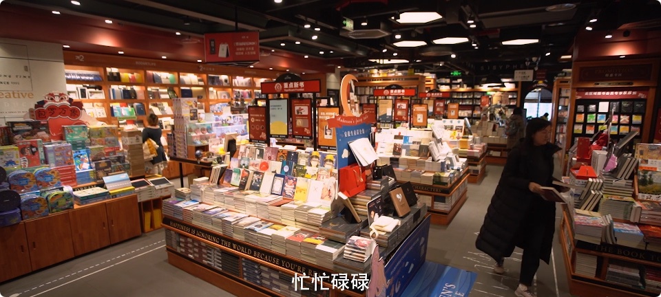 https://cloud.video.taobao.com//play/u/2592293239/p/1/e/6/t/1/321013231997.mp4
